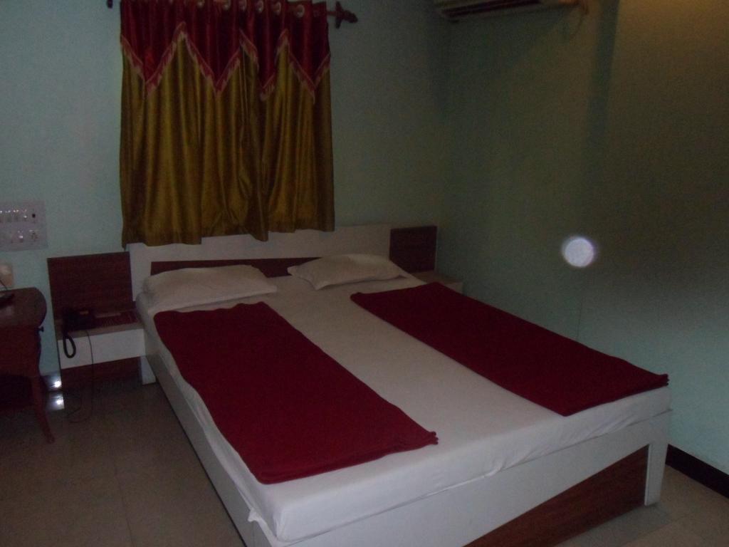 Hotel Shree Rudraksh Somnath Exterior photo